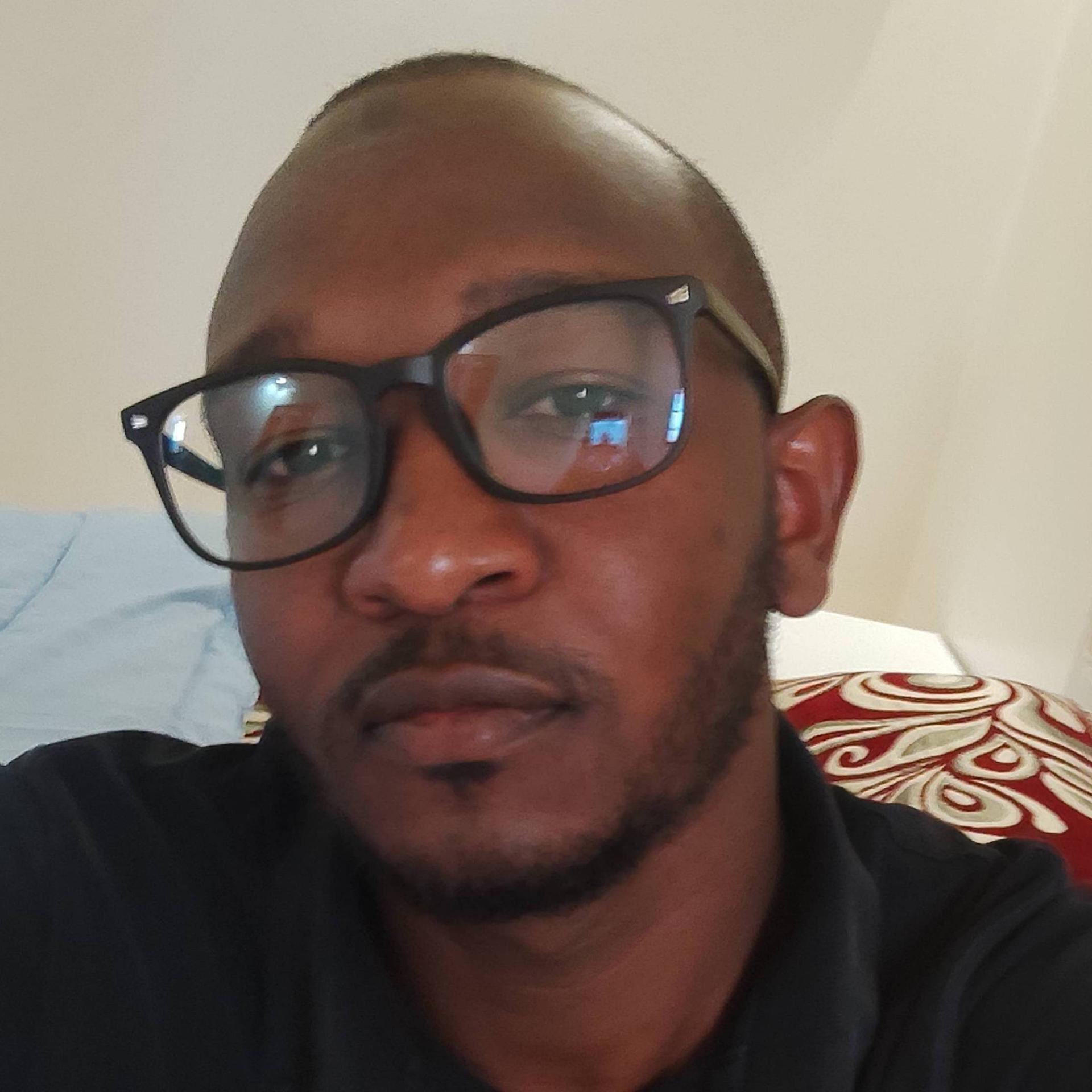 DIAALHAG MAHMOUD