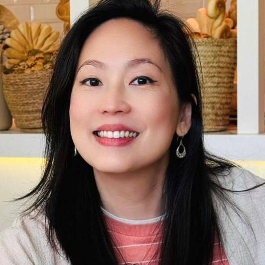 Elly Tang