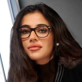 Heba Arab